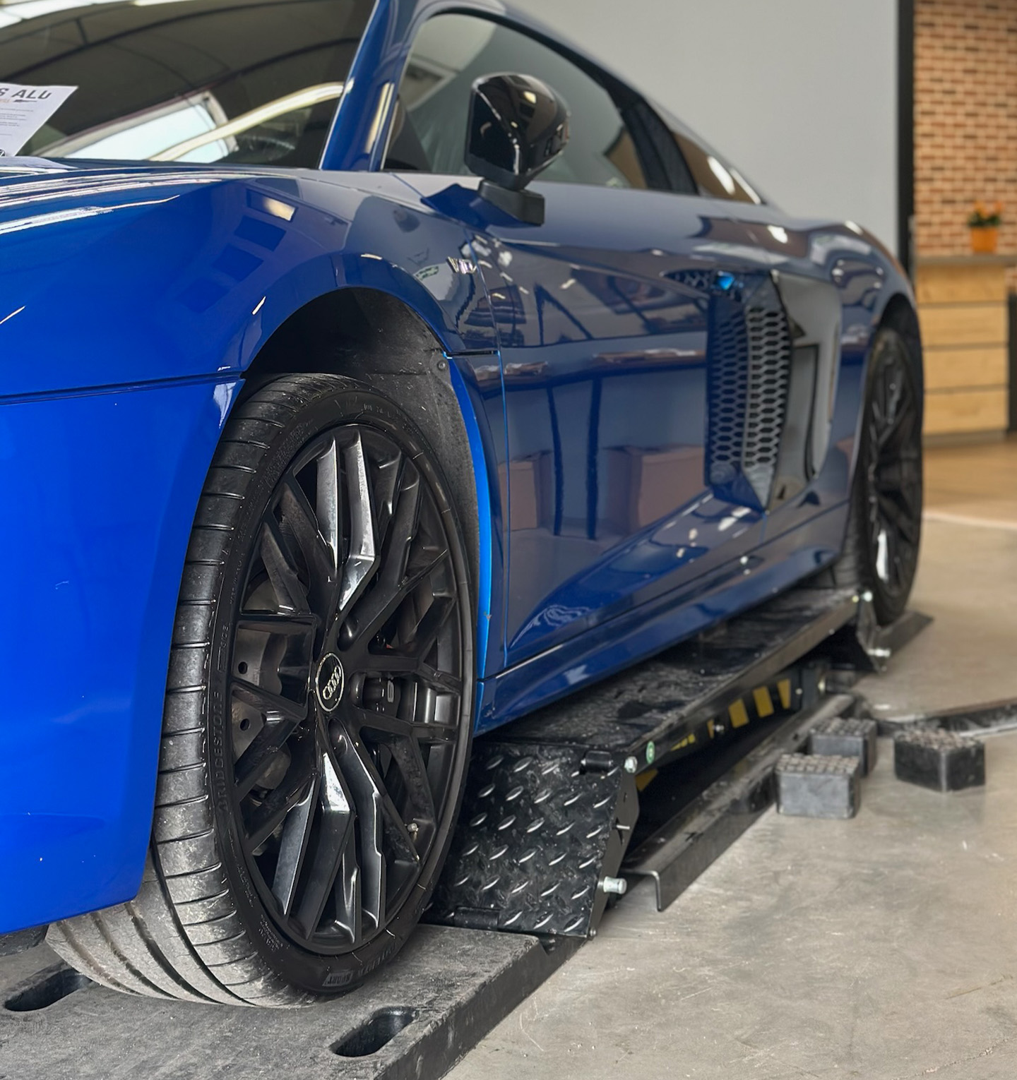 renovation-jantes-audi-r8-paris-94