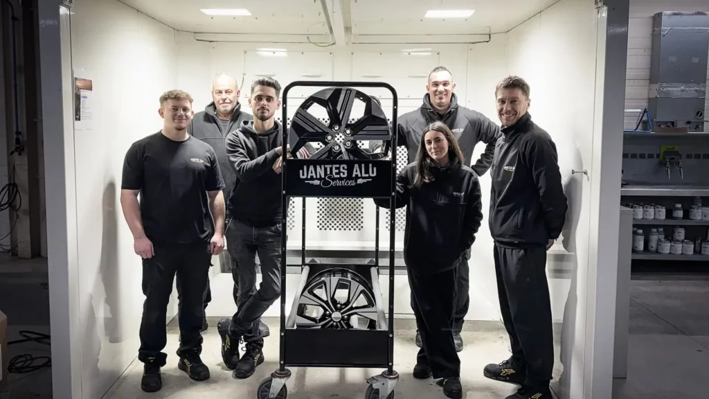 équipe jantes alu services à La Roche-sur-Yon